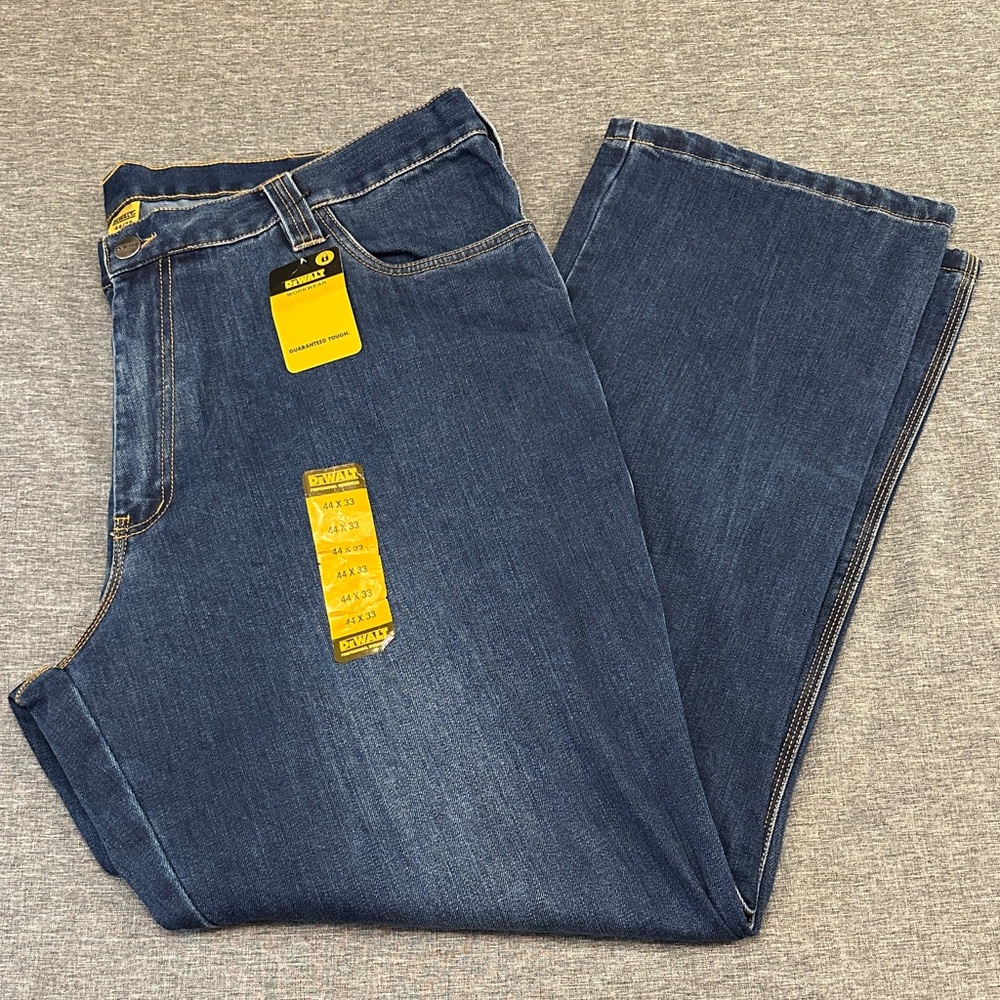 DEWALT Men's Relaxed Fit Denim Jeans
